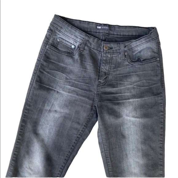 Levi’s Grey Distressed Acid Wash Skinny Jeans - Picture 7 of 13